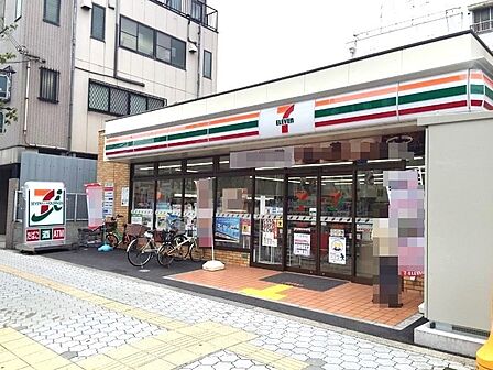 セブンイレブン大阪阿倍野筋5丁目店:徒歩2分(115m)