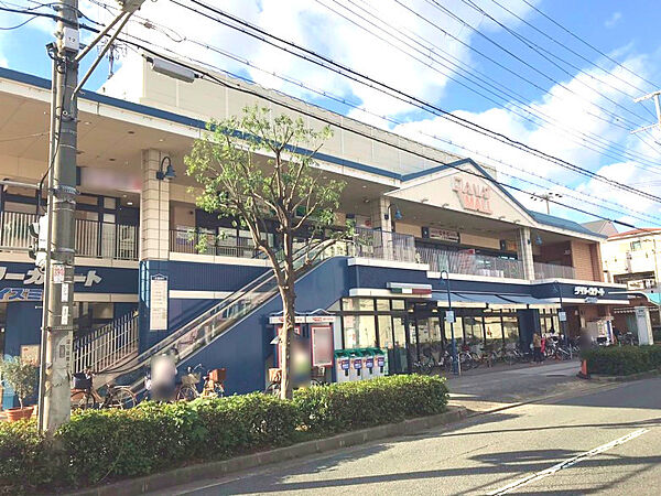 デイリーカナートイズミヤ南田辺店まで440ｍ　徒歩約6分