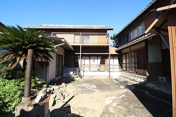 建築条件はございませんので、お好きなハウスメーカーさんで建てていただけます！デザインや間取りを自由に設計できますね◎