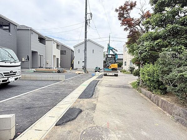 前面道路含む現地写真
