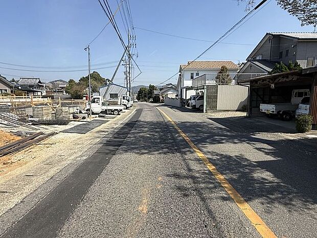 前面道路含む現地写真