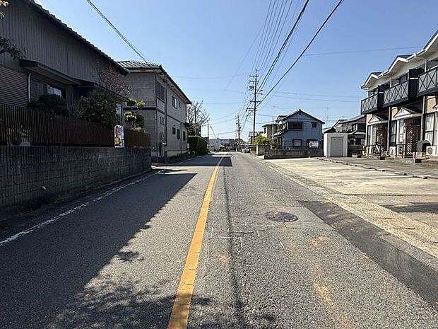 前面道路含む現地写真