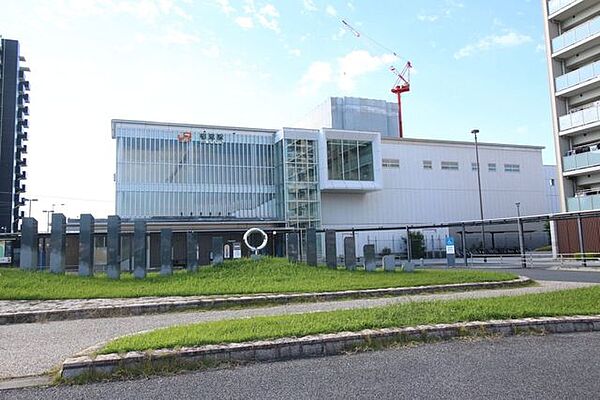 相見駅岡崎駅と幸田駅の間に位置する駅で、周辺環境が整っています。 1720m