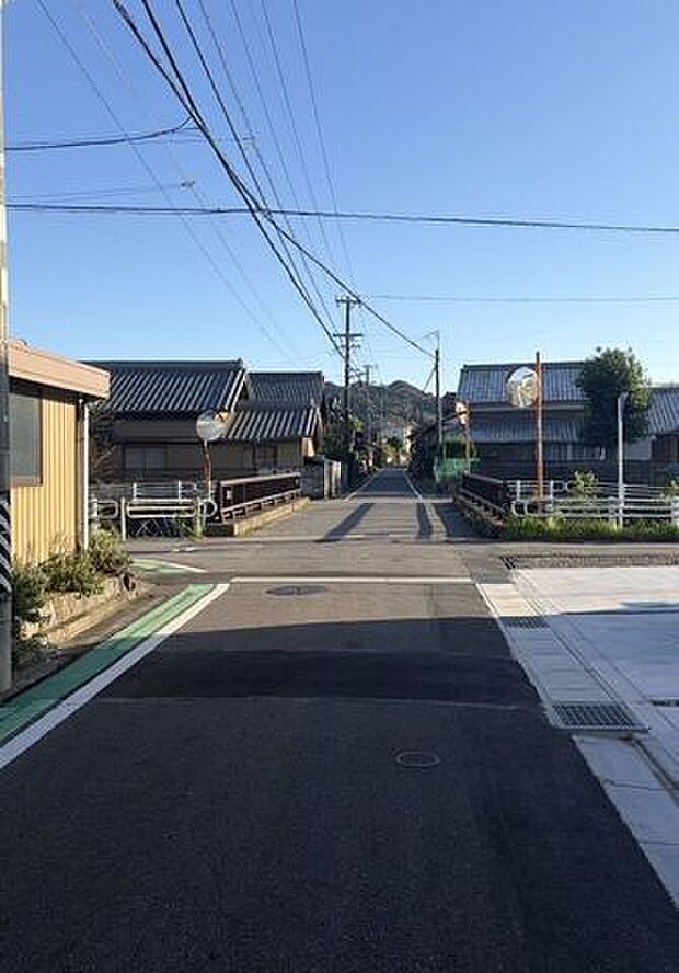 前面道路含む現地写真