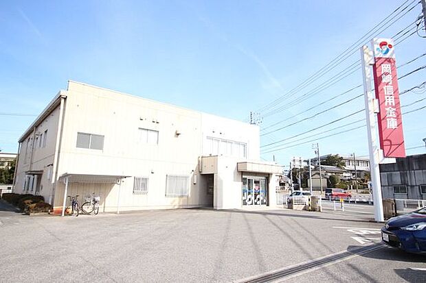 岡崎信用金庫 幸田支店窓口営業時間、 平日 9:00~11:30、12:30~15:00 (窓口休止時間※)11:30~12:30 2440m