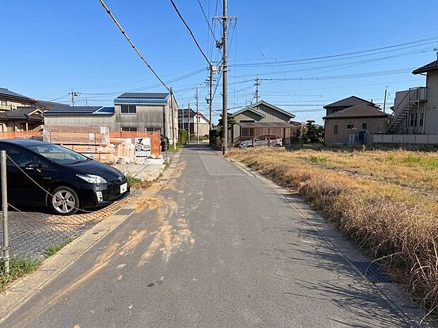 前面道路含む現地写真