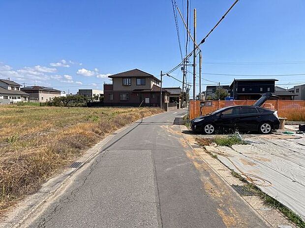 前面道路含む現地写真
