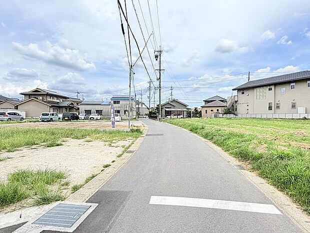 前面道路含む現地写真