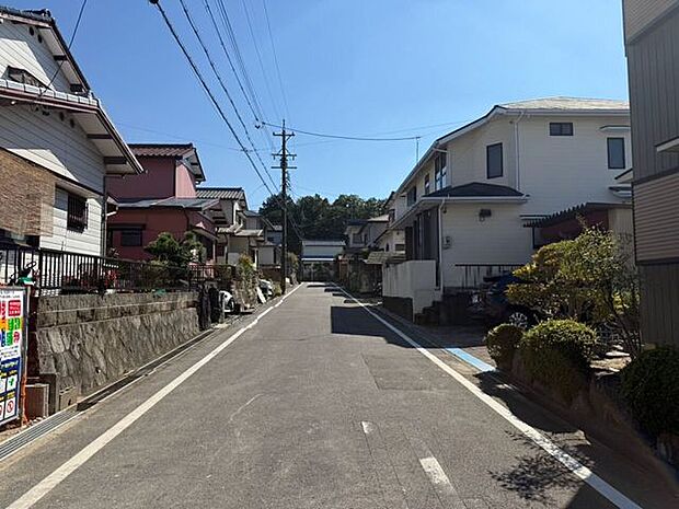 前面道路含む現地写真