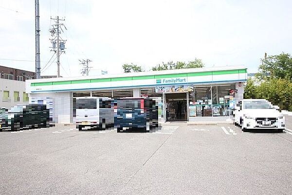 ファミリーマート 岡崎美合店24時間営業！駐車場完備！ 860m