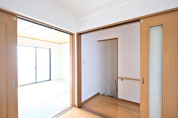 ゆったりとした、廊下です。