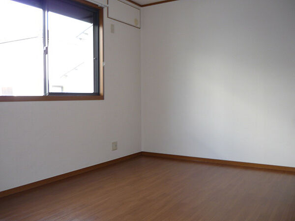 画像6:洋室　広々ゆったりとした空間です！！