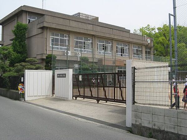 画像21:【小学校】姫路市立大津茂小学校まで346ｍ