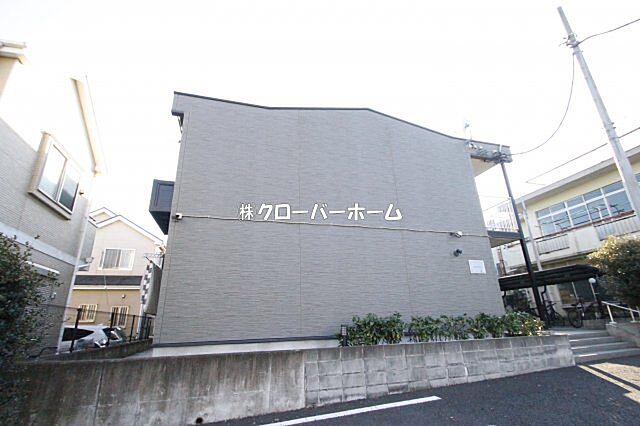 6 / 11