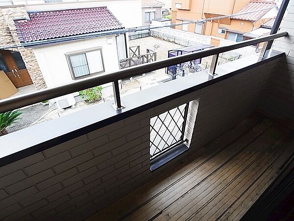 detached 埼玉県三郷市戸ケ崎2251-1

地図を見る