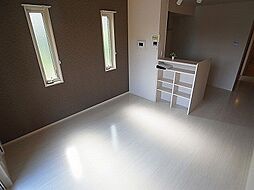 ベルエキップ 102 1階1LDKのリビング/ダイニング