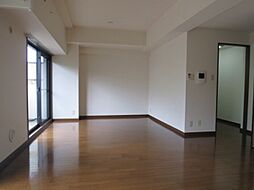 グランディス新八柱 408 4階2LDKのリビング/ダイニング