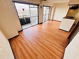 INSURANCE　BLDG.XIII 506 5階3LDKのリビング/ダイニング