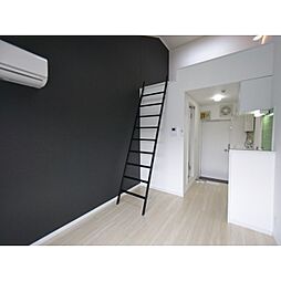 キャピタル八柱 207 2階ワンルームのリビング/ダイニング