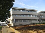 北国分駅より徒歩14分 築7年8ヶ月 3階建の賃貸物件