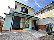 花山駅より徒歩1分 築28年8ヶ月 2階建の賃貸物件