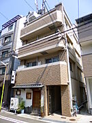 湊川公園駅より徒歩13分 4階 築29年2ヶ月の賃貸物件