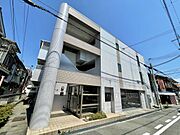 湊川公園駅より徒歩13分 3階 築17年5ヶ月の賃貸物件