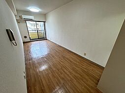 タートルシティ亀有 402 4階ワンルームのリビング/ダイニング