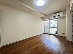 エレガンス綾瀬4 210 2階1Kのリビング/ダイニング