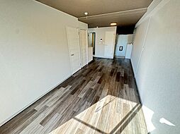 プリマヴェーラ 305 3階1LDKのリビング/ダイニング