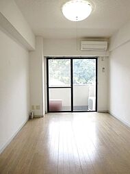 サクセスビル 305 3階1Kのリビング/ダイニング