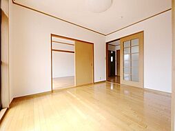 グランディア 103 1階2DKのリビング/ダイニング