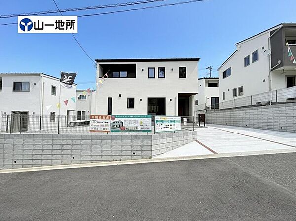 外観：304000343105