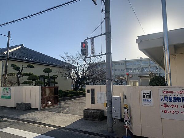 摂津市立鳥飼小学校
