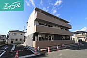 大安寺駅より徒歩6分 築3年8ヶ月 3階建の賃貸物件