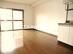 JR山陽本線 高島駅 徒歩16分の賃貸マンション 1階3LDKのリビング/ダイニング