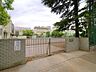 周辺：江戸川区立鹿本中学校 徒歩8分。 600m