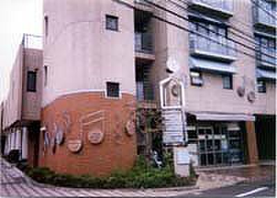 江戸川保育園 徒歩4分。 290m