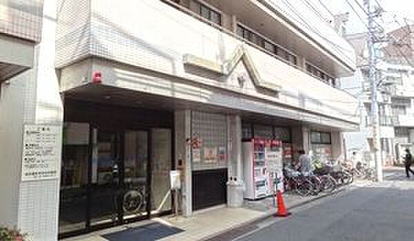 岩井医療財団岩井整形外科内科病院 徒歩17分。 1290m