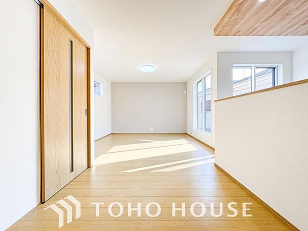 空気感という居心地の良いBGMは、暮らしのステージを彩り、心からのやすらぎと満足感を与えてくれます。