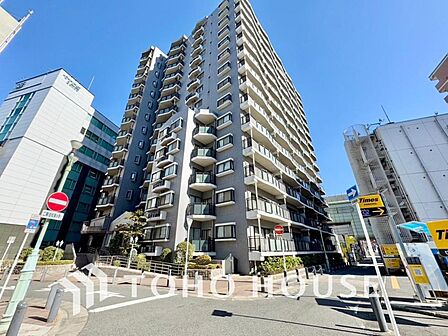 贅沢といえるほどの豊かな居住性と、プライドを満たすクオリティが見事に調和した住空間。