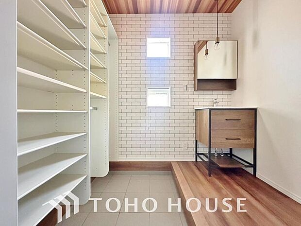 ただいま、おかえり。新居で交わす家族同士の何気ないやり取りがただ何となく嬉しいんです。