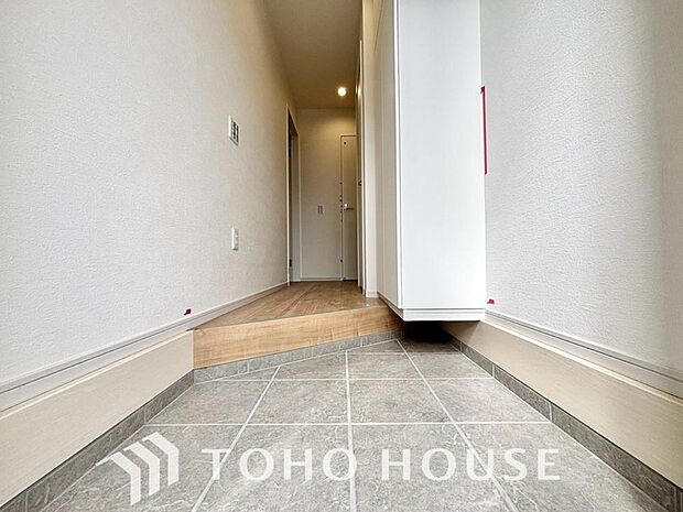 清潔感が溢れ、訪れる者すべてを「安らぎ」と「充実」で包み込みます。