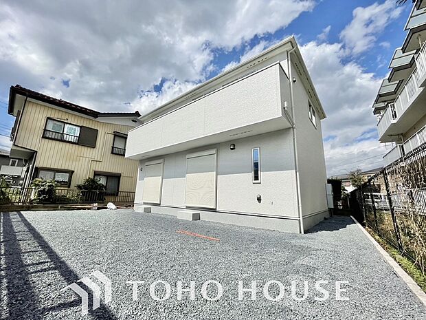 実際に生活する側に立って設計した工夫が要所要所に感じられるキメ細やかさがこの邸の魅力の一つです。