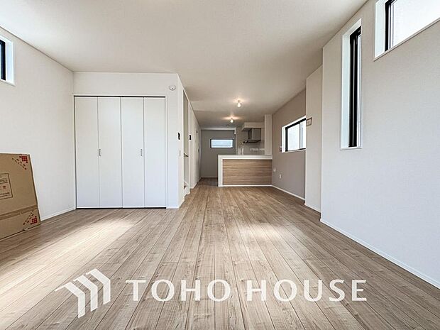 作り手の「気持ちの良いリビングでお過ごししていただきたい」という思いを感じさせます。