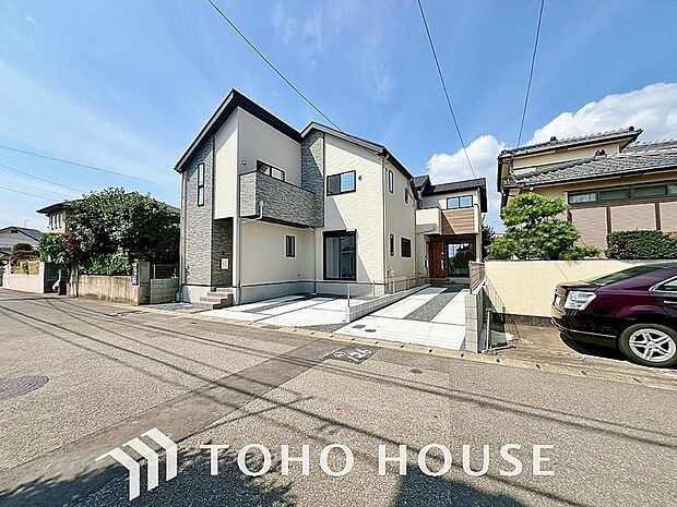 陽光に愛され、家族に包まれた本邸宅は、どんなに月日が経っても【オンリーワン】に輝き続けます。