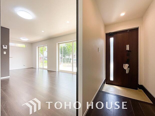 ダウンライトを使用しお洒落に演出。帰りたくなる家をテーマに設計。いつも「人」と「家」の間に・・・。