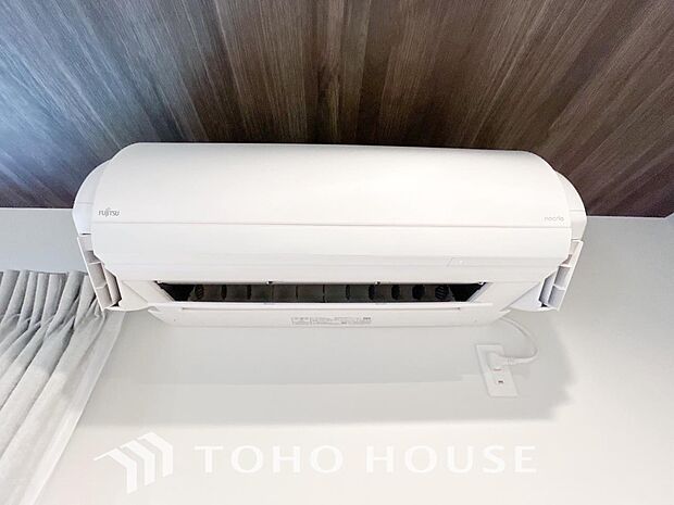 エアコンは空気を汚さず場所も取らないので、お部屋を広く使えます。設置工事などの初期費用がカットできるのは嬉しいですね。