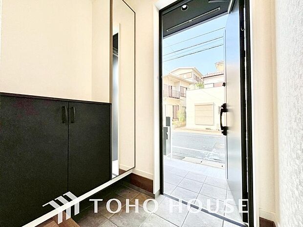 清潔感が溢れ、訪れる者すべてを「安らぎ」と「充実」で包み込みます。