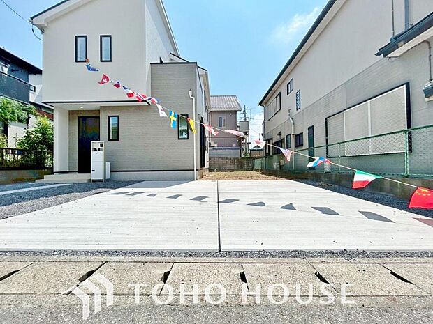 自転車やバイクなど、ゆとりのある敷地で置き場所に困ることはないでしょう。